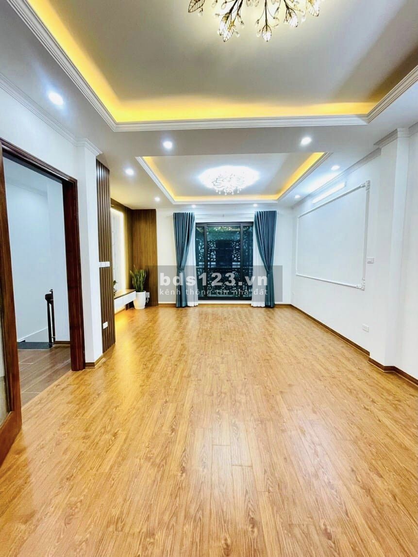 Bán nhà khu VIP ngã tư Sở - Nhà mới đẹp mặt tiền rộng - 2 thoáng trước sau - Khu hiếm nhà bán.