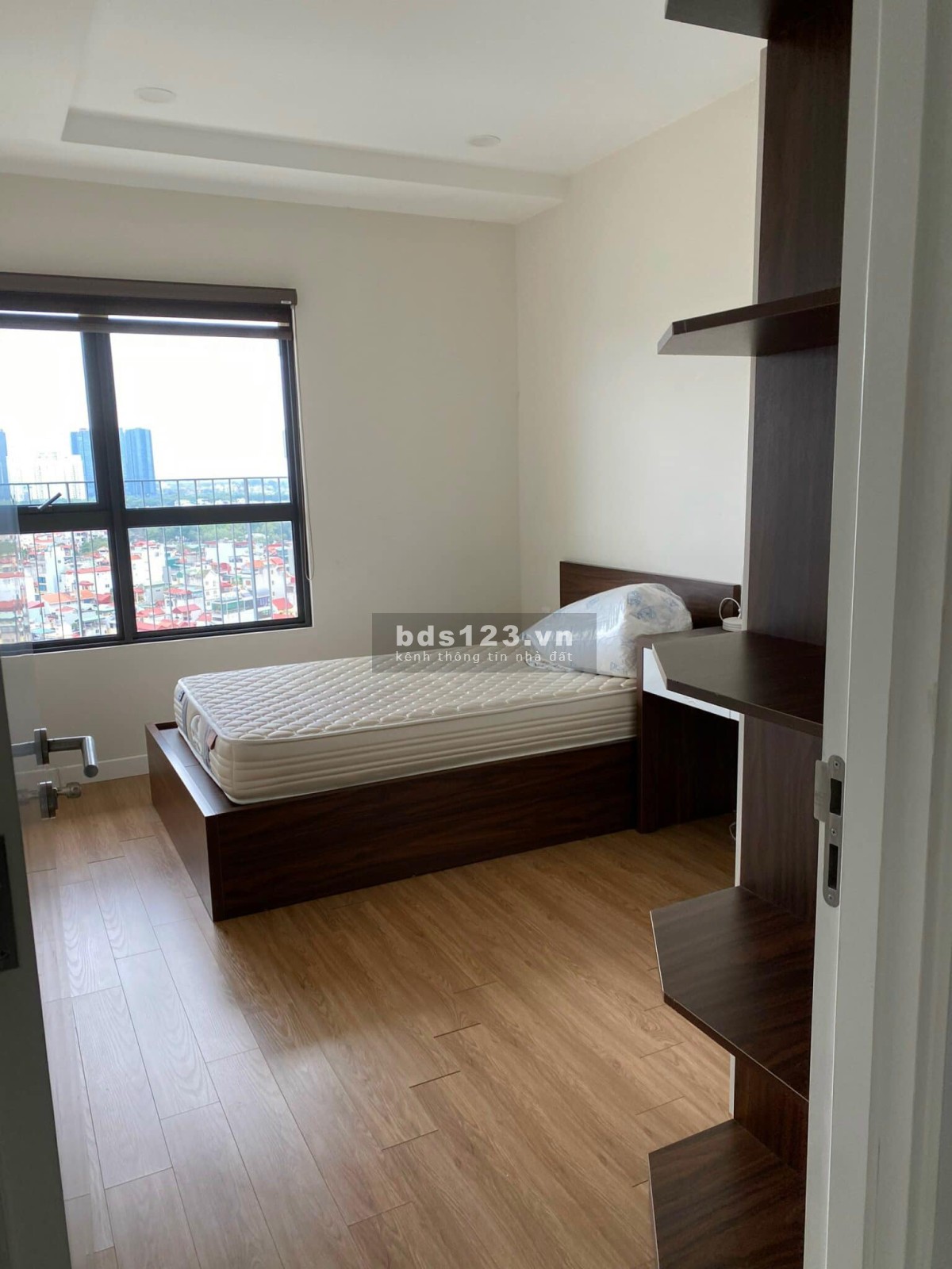 Bán chung cư gần Ngoại giao đoàn, Võ Chí Công 101 m2, 3 pn