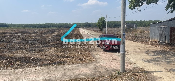 Bán đất nền Chơn Thành, cách mặt tiền DT756 đúng 100m