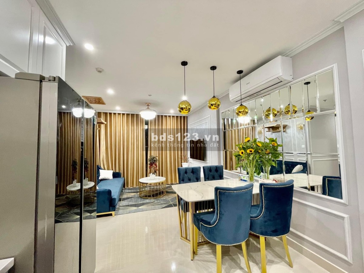 Cắt lỗ 400 triệu căn hộ 3PN 80m2 Chỉ 2 tỷ 220 triệu tặng nội thất tại Vinhomes Ocean Park Gia Lâm.