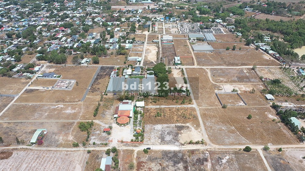 Bán đất nền mặt tiền đường Đặng Thùy Trâm KDC số 9 Phước Hòa, giá đầu tư