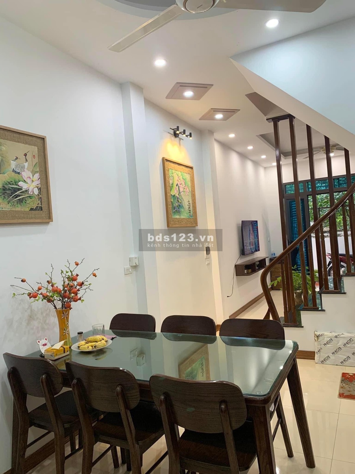 Bán nhà riêng gần ô tô - 2 thoáng