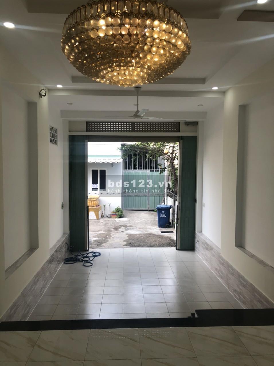 Cần bán nhà hẻm đường Lê Văn Việt, Tăng Nhơn Phú a quận 9