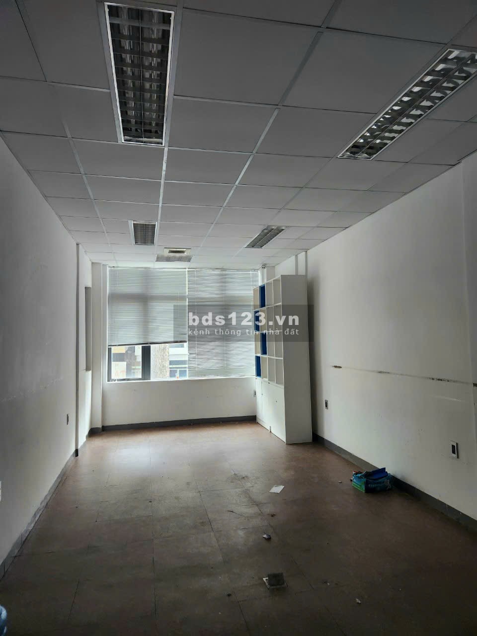 Cho thuê nhà mặt tiền Tôn Thất Tùng Q.1 làm vp công ty, spa,