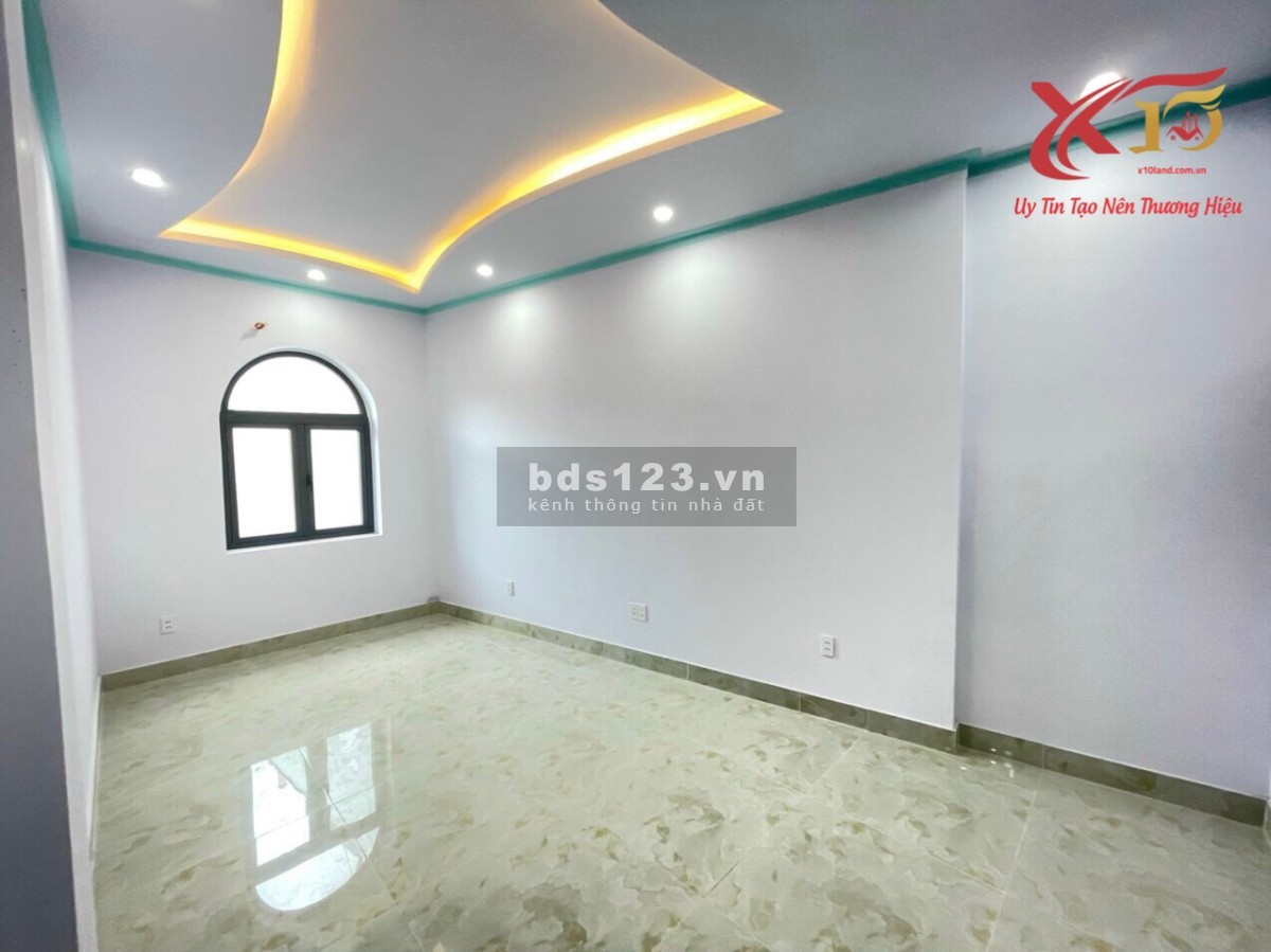 Bán nhà 1t1l P Tân Phong góc 2 mặt tiền ngay giáo xứ Thuận Hoà giá 3,95ty