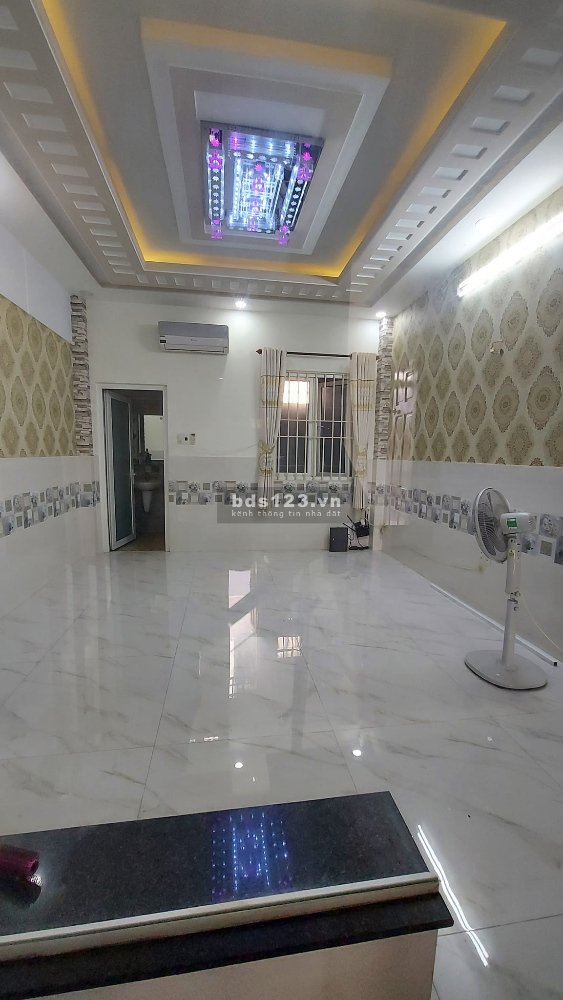 XE HƠI TRONG NHÀ, 4 TẦNG, 4X17.5M, 6.99 TỶ -HUỲNH VĂN NGHỆ, TÂN BÌNH.