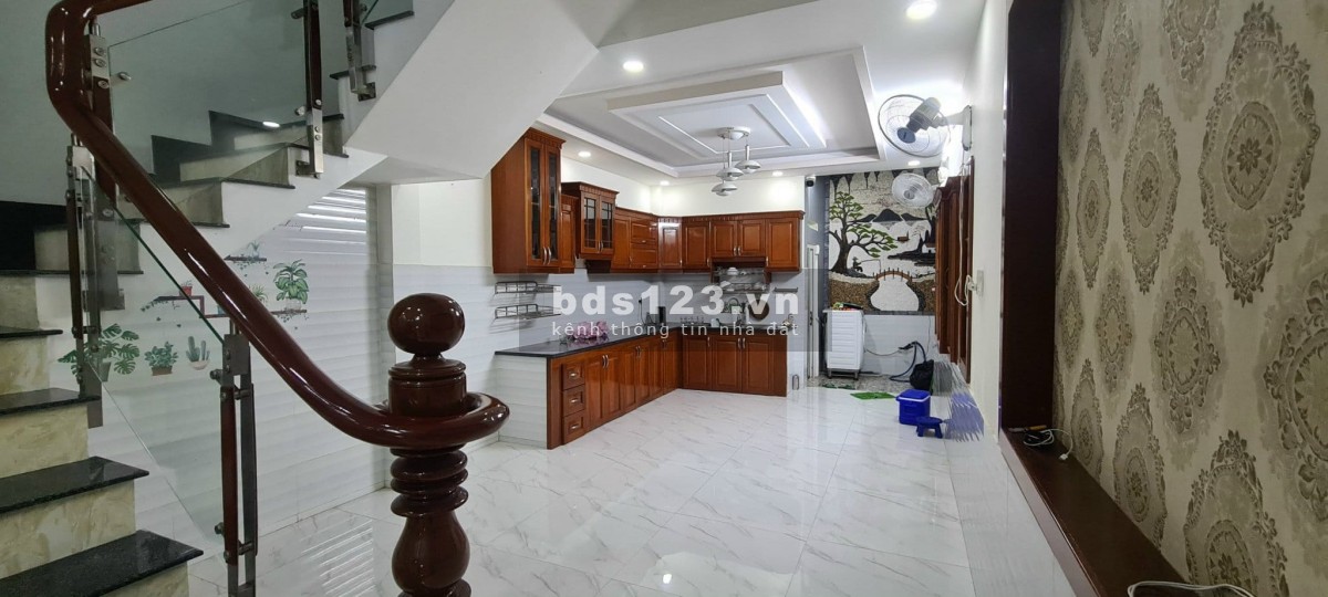 XE HƠI TRONG NHÀ, 4 TẦNG, 4X17.5M, 6.99 TỶ -HUỲNH VĂN NGHỆ, TÂN BÌNH.