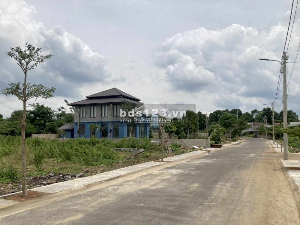 Bán đất khu tân phú Graden huyện tân phú đồng nai