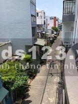 Bán nhà Tân Phú siêu rẻ giá chỉ 1 tỷ 650 triệu có 2 lầu, bao ở. Gọi cho mình 24/7: 0364463839