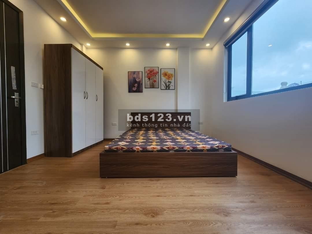 Bán gáp nhà Trương Định,Hoàng Mai 35m2x5T, 3,65 tỷ, Ô tô đầu ngõ, ngõ thông.0913570787