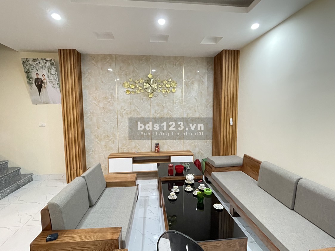 Bán nhà đẹp Vạn Phúc trung tâm quận Hà Đông, 6 tầng, nhỉnh 5 tỷ