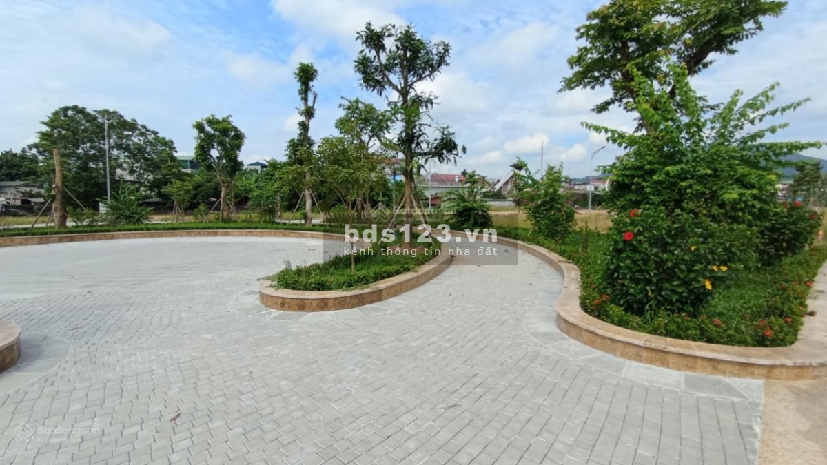 Chính chủ cần bán cắt lỗ lô LK Dự án Phố Chợ Lương Sơn Hòa Bình.
