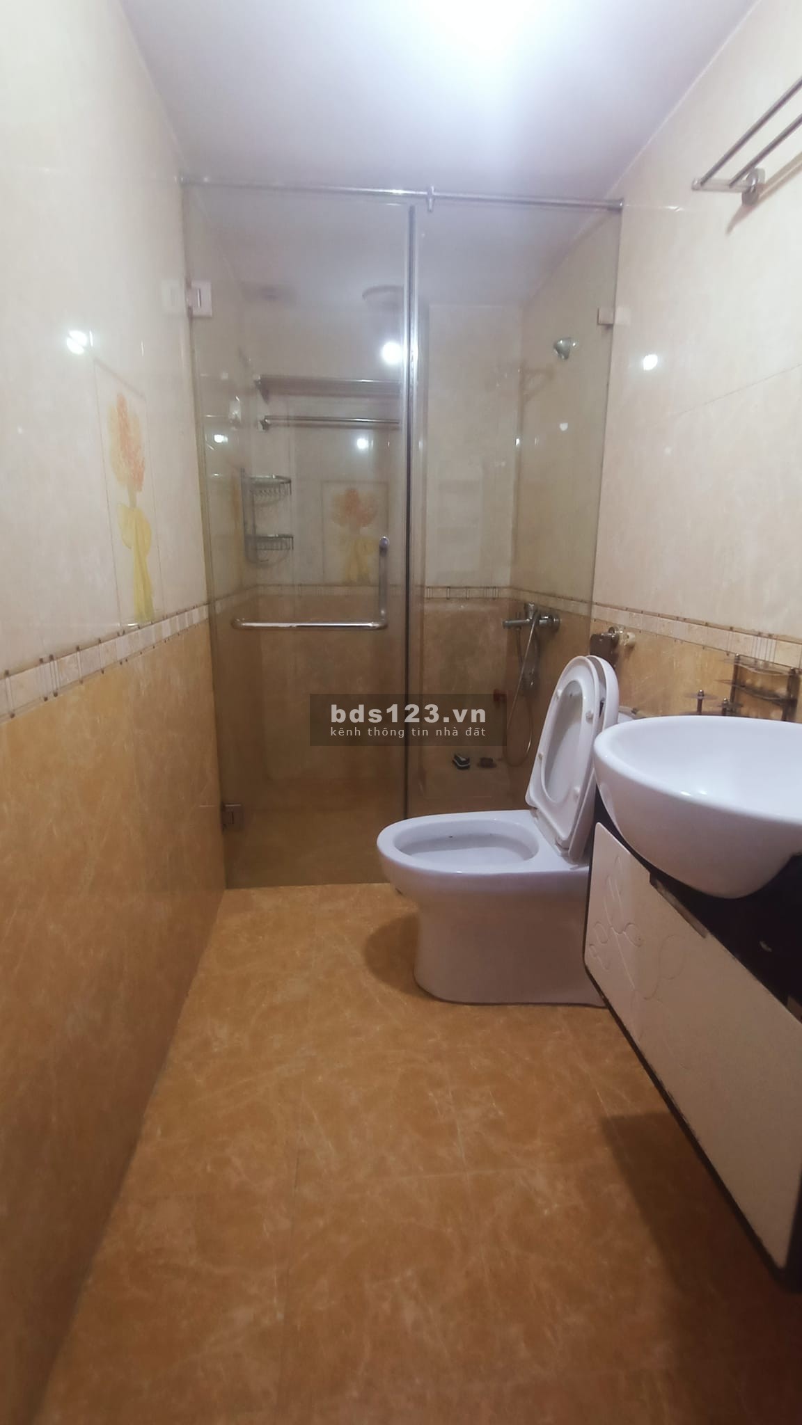Chính chủ cần bán gấp nhà phân lô, ô tô đỗ cửa Bế Văn Đàn, Hà Đông