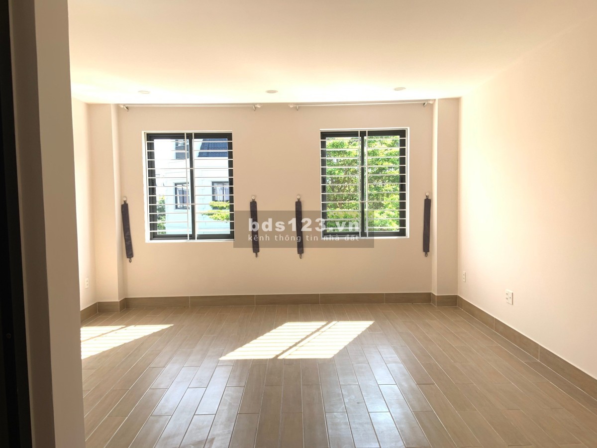 Chính chủ cho thuê nhà Lakeview City 4pn 5wc