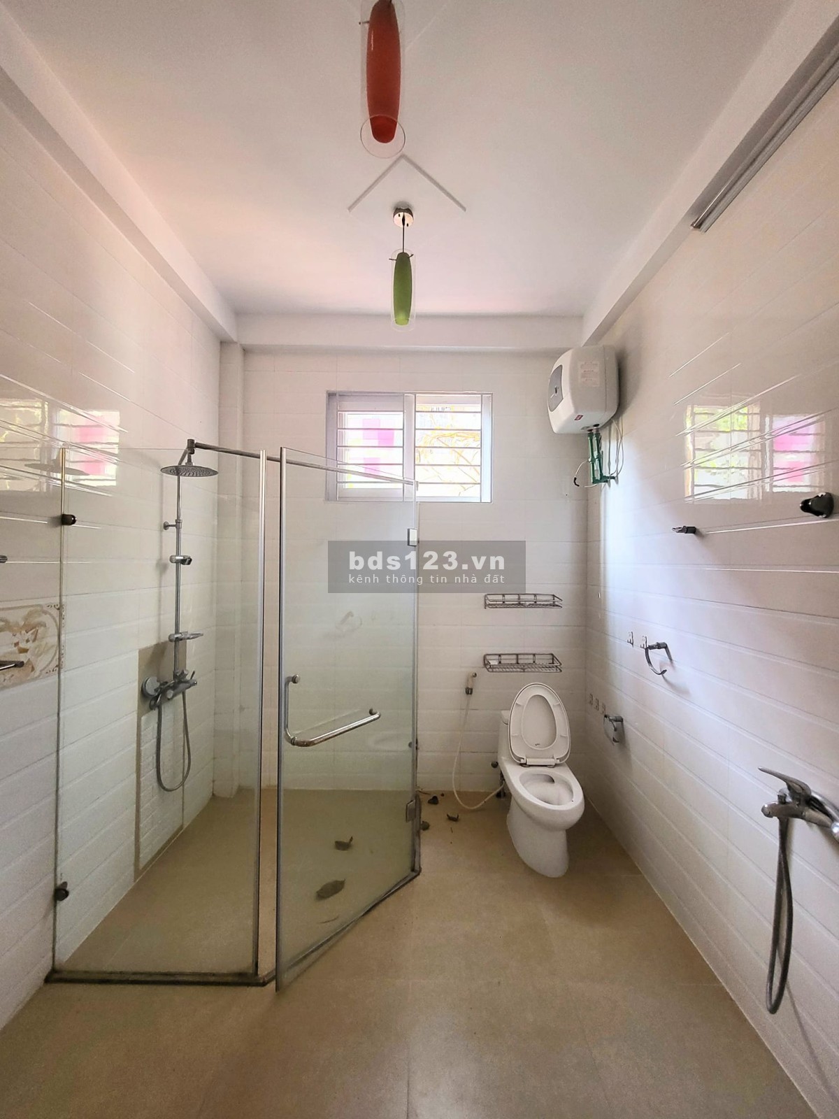 Bán nhà riêng Quan Hoa, Cầu Giấy - 30M ra phố - 2 thoáng - DT 45M x 5 tầng