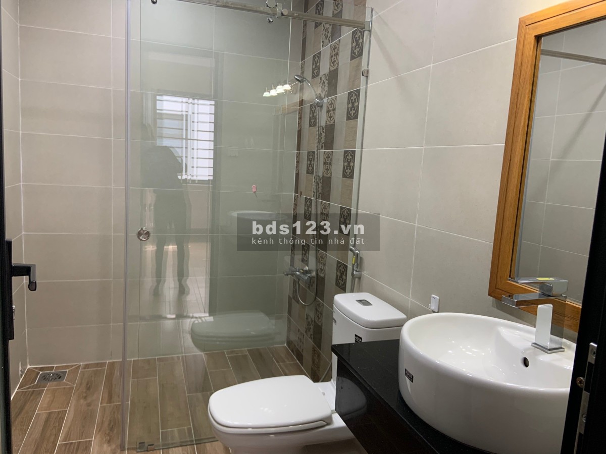 Chính chủ cho thuê nhà Lakeview City 4pn 5wc