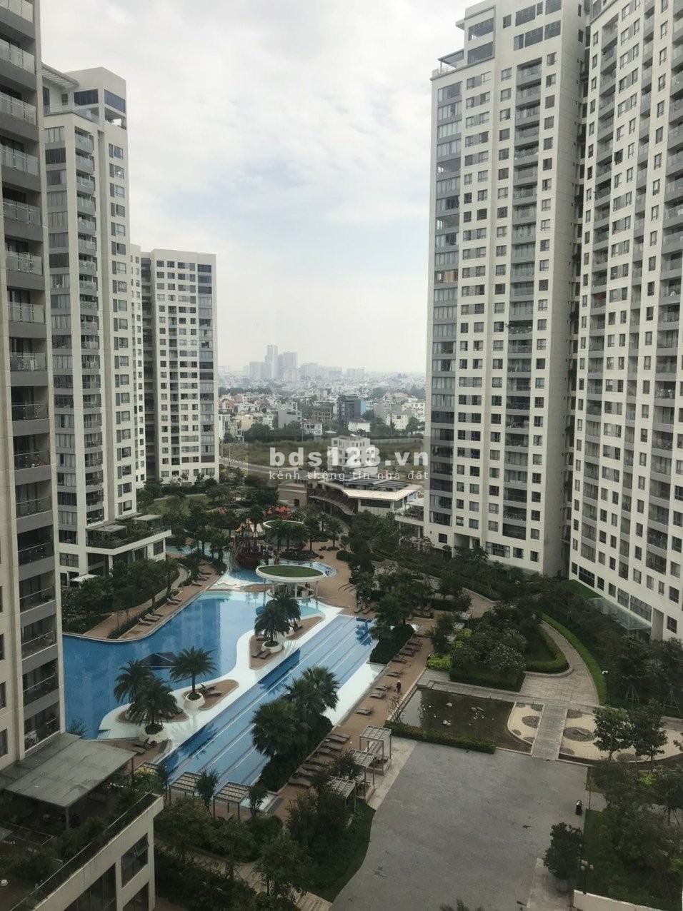 View Sông mát mẻ tại Đảo Kim Cương cho thuê căn hộ 2PN. Tháng 5 nhà trống ạ. Lh em Tâm: 0902.0506.43