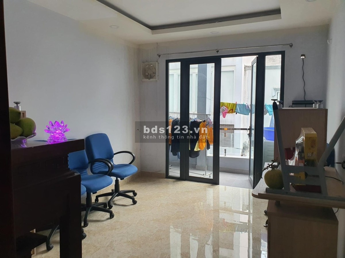 Bán nhà siêu phẩm, 15m ra mt đường 3/2, đang hđ thuê mb 25tr/th, 3 tầng, 45m2, 10.5 tỷ