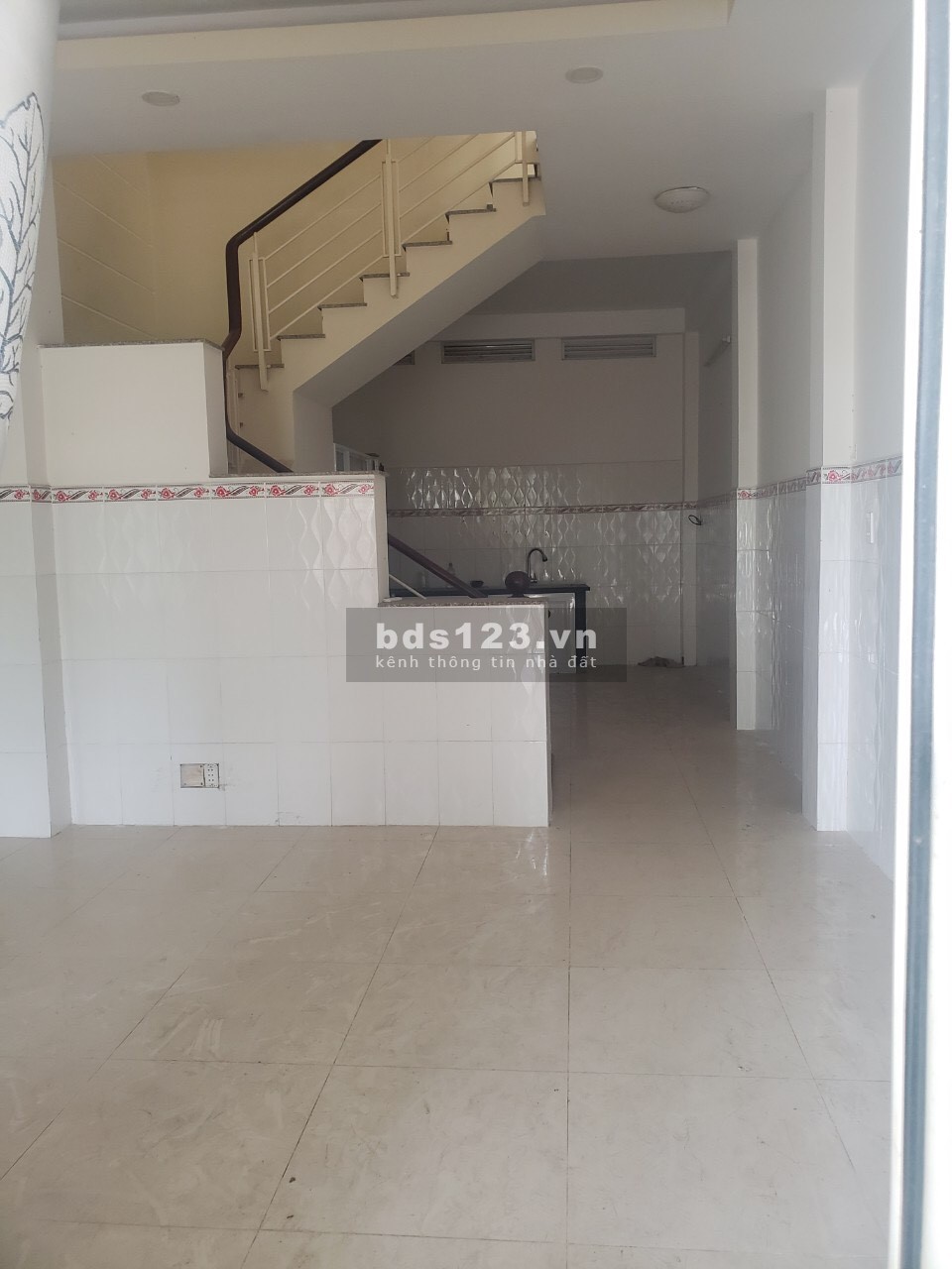 Bán nhà 2 tầng Bưng Ông Thoàn Q9 ngay CNC Giá 3tỷ9