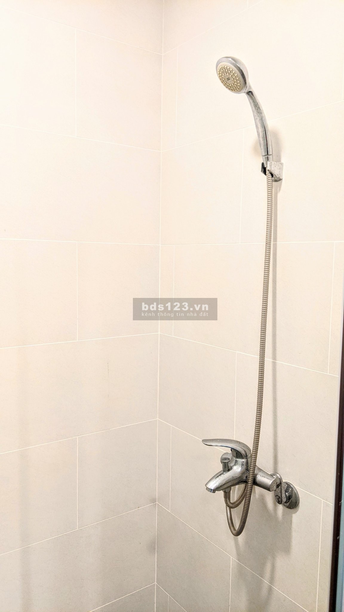 Cho thuê chung cư 1 phòng ngủ 46m2 Aquabay Ecopark view sân Golf full nội thất 6.5tr/tháng