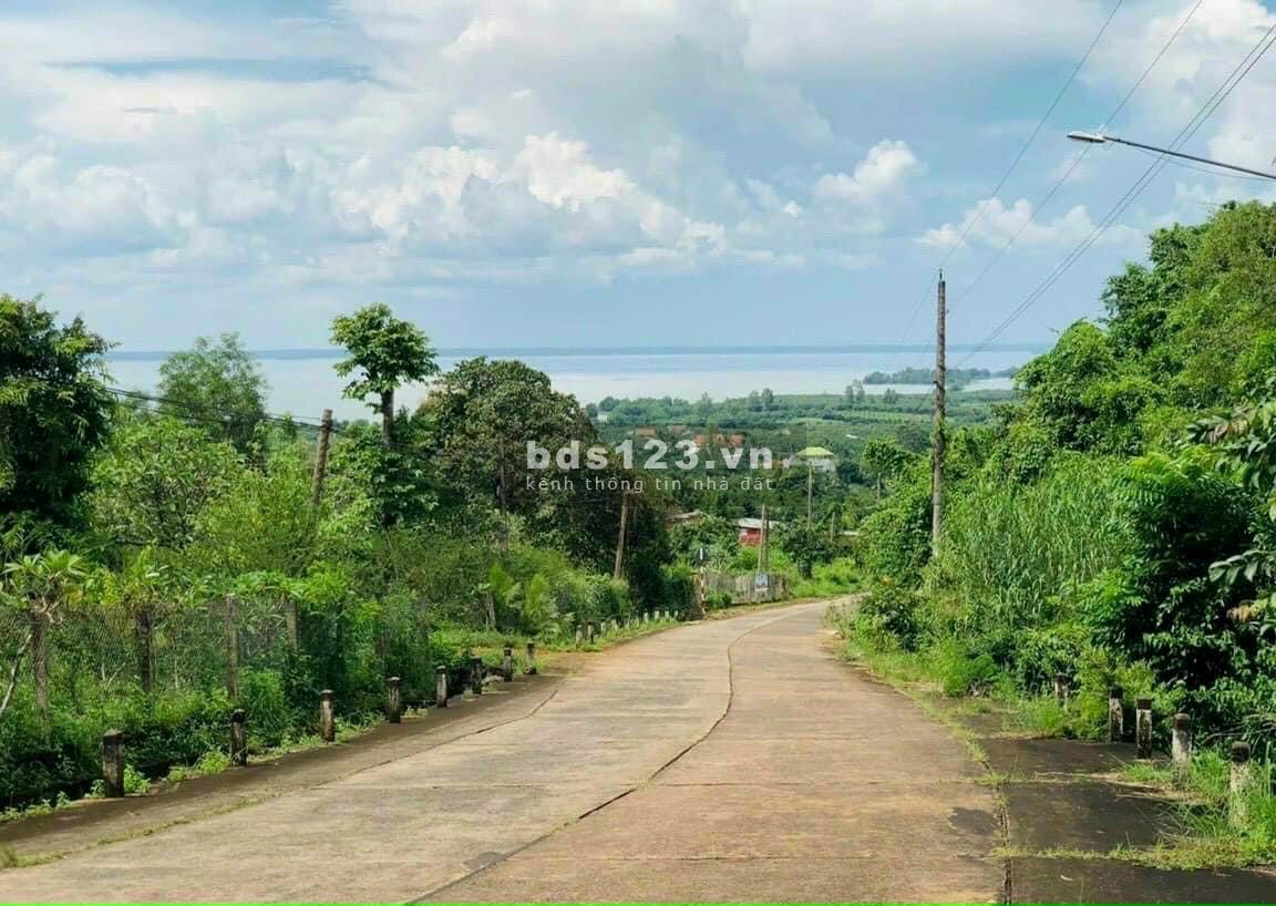 Bán đất vườn sổ đỏ gần hồ Trị An, 1100m2, giá chỉ 1.1 triêu/m2. Đường oto. LH 0912 157 978