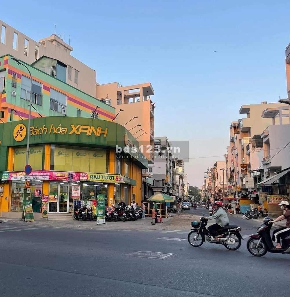 Cho thuê nhà mặt tiền siêu phẩm góc 2 Nguyễn Thị Nhỏ, giá tốt
