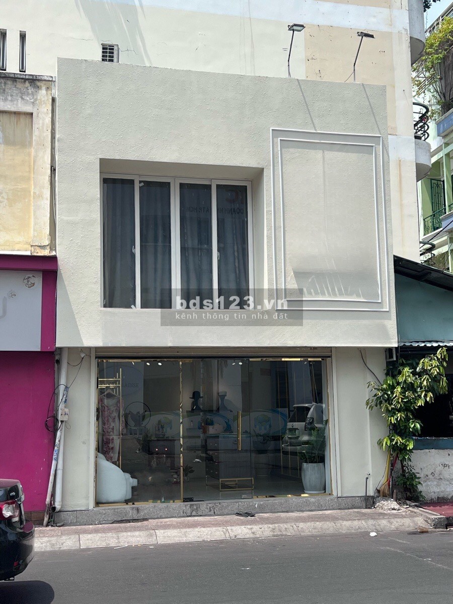 Cho thuê nhà mặt tiền tại Nguyễn Trãi, quận 1, chỉ 3x triệu