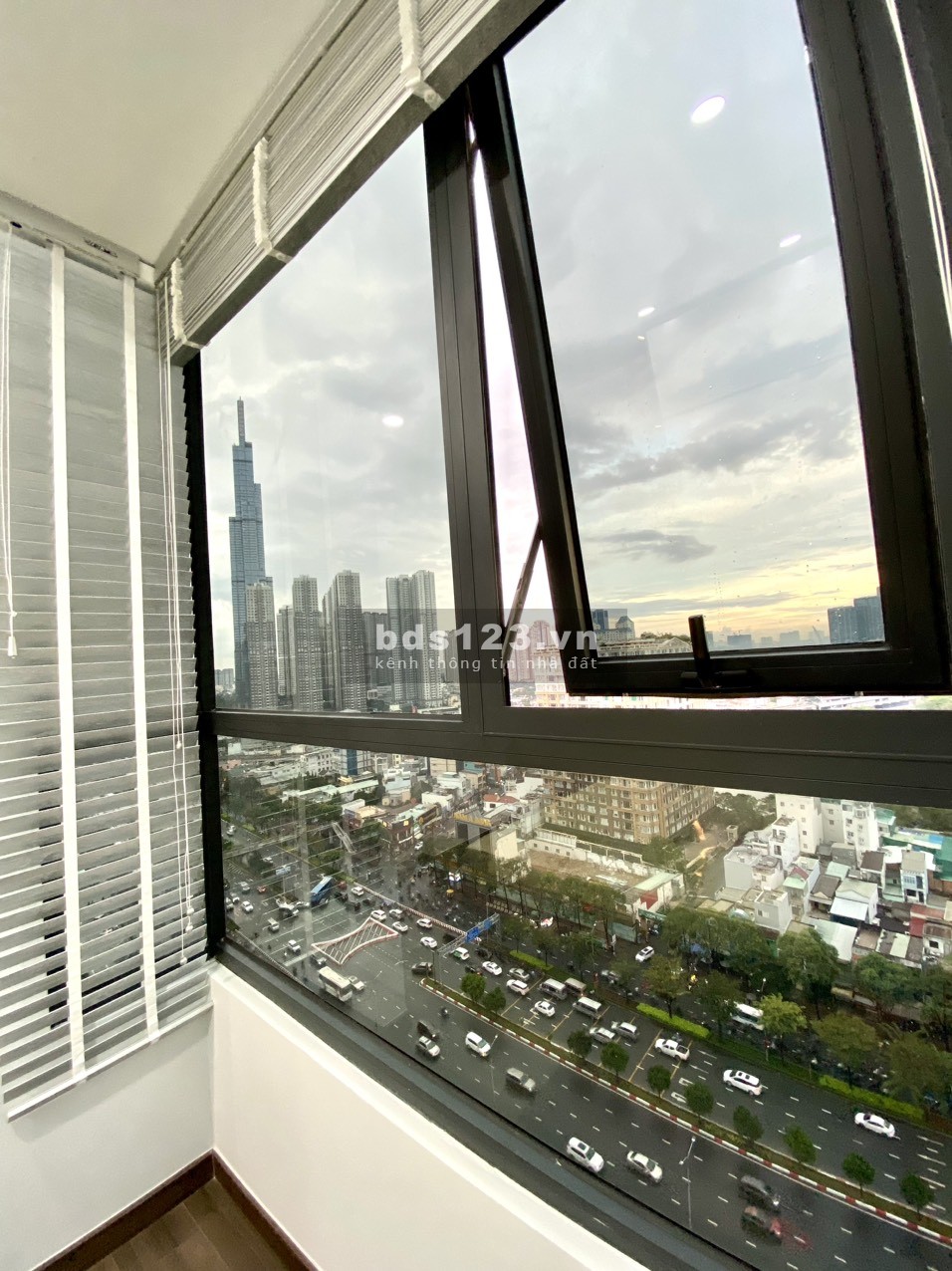 Cần cho thuê căn hộ Park View Residence (cao ốc 152 điện biên phủ)cho thuê 2-3-4pn. LH: 0888662828