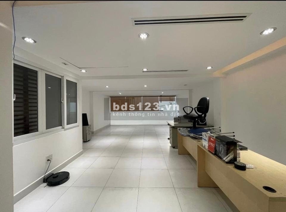 Cho thuê nhà nguyên căn Nguyễn Bỉnh Khiêm, 6x15m, hầm 4 tầng, thang máy