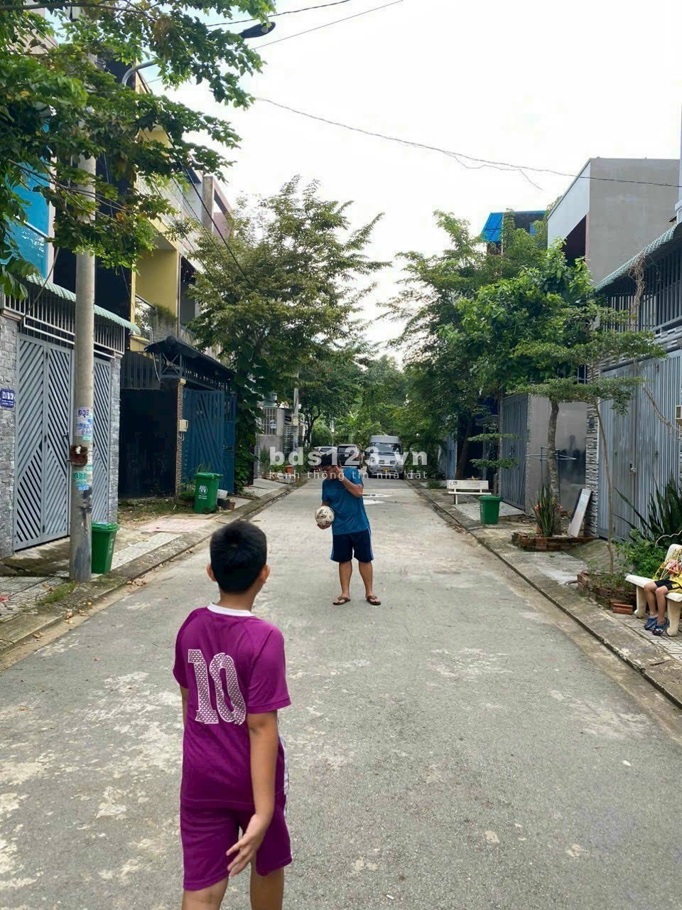Bán nhà 2 tầng Bưng Ông Thoàn Q9 ngay CNC Giá 3tỷ9
