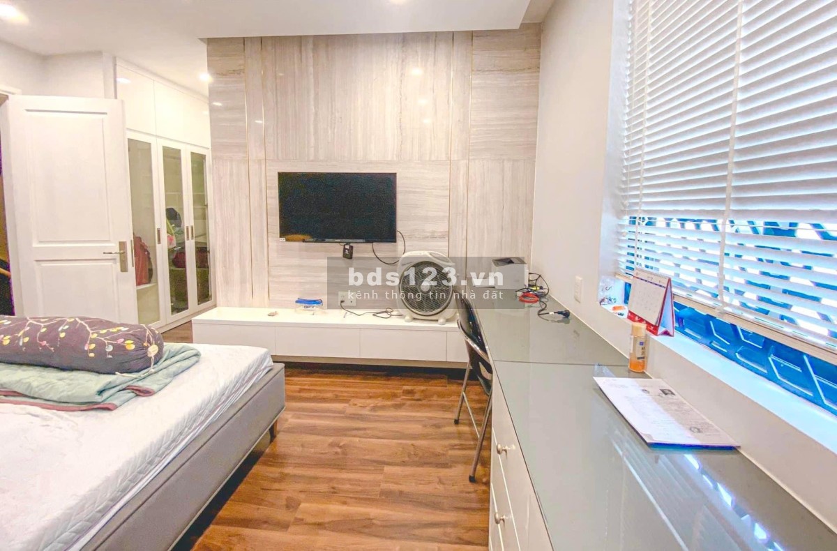 Cho thuê nhà biệt thự Lakeview City full nội thất 4pn 5wc