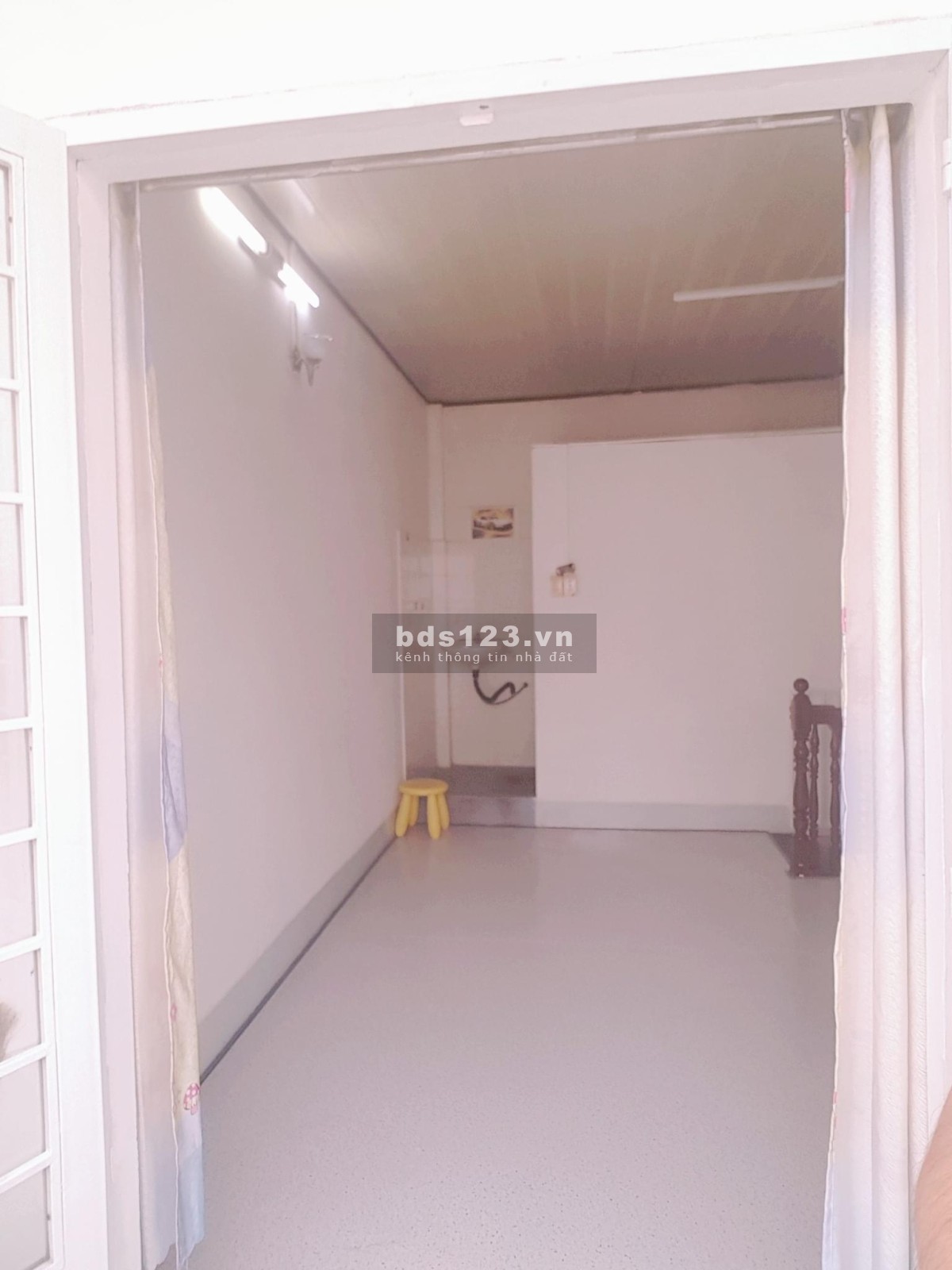 Bán gấp nhà riêng Võ Duy Ninh phường 22 Bình Thạnh. Trệt 2 lầu. Dt 26m2. Giá 3,2 tỷ