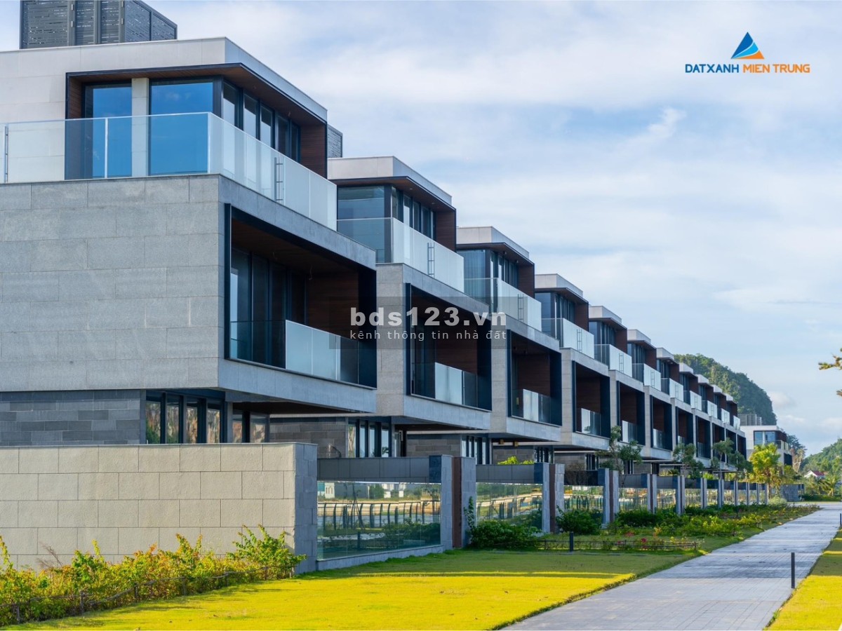 Chính chủ cần tiền bán biệt thự mặt sông Ngũ Hành Sơn Đà Nẵng, hồ bơi cực xịn, thương lượng
