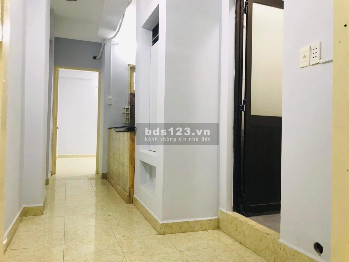 Bán gấp (hoặc Cố) shophouse hai tầng 124m2, chung cư Tôn Thất Thuyết, TP. HCM