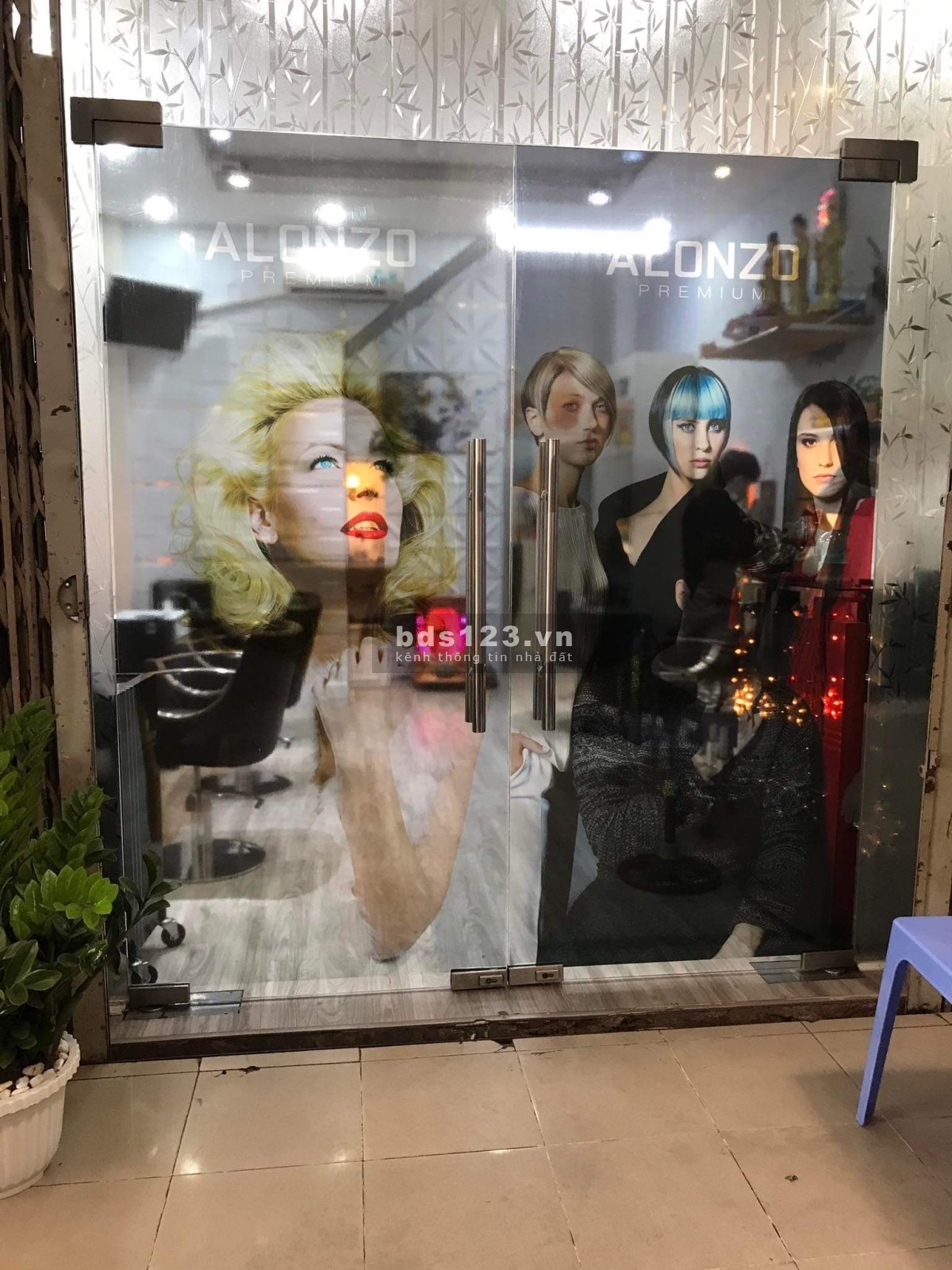 Bán gấp (hoặc Cố) shophouse hai tầng 124m2, chung cư Tôn Thất Thuyết, TP. HCM