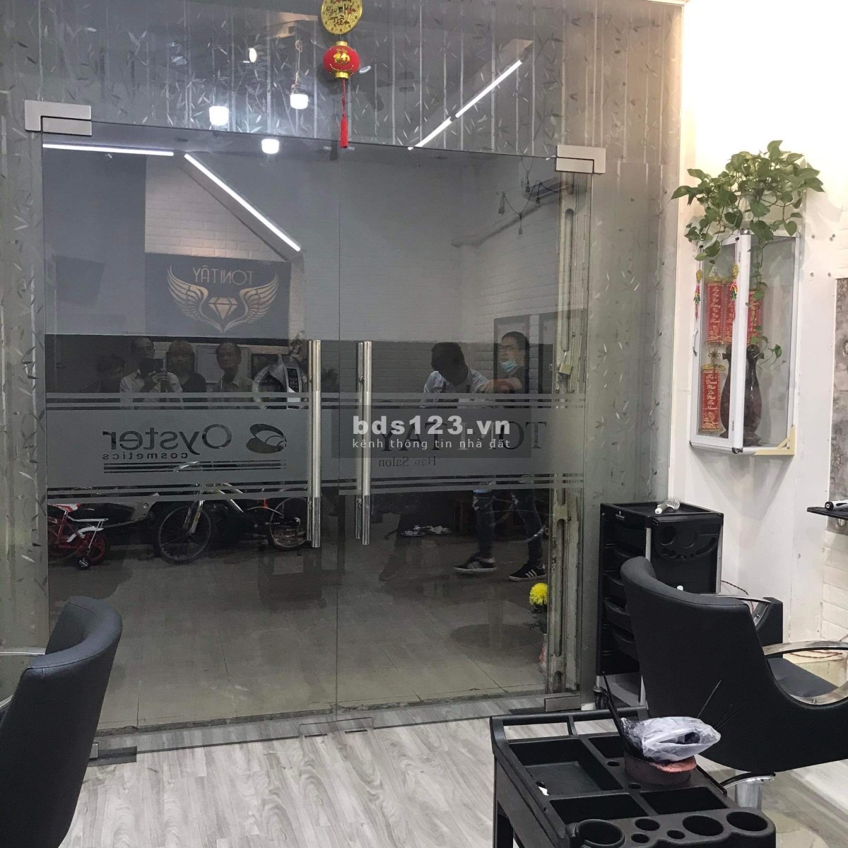 Bán gấp (hoặc Cố) shophouse hai tầng 124m2, chung cư Tôn Thất Thuyết, TP. HCM