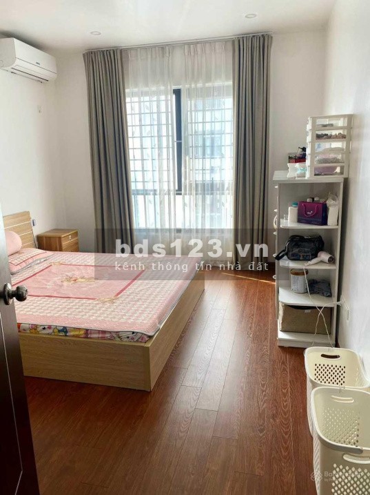 Chính chủ bán căn hộ tòa Icid Complex Hà Đông 2ngủ 2vs giá 1.99 tỷ