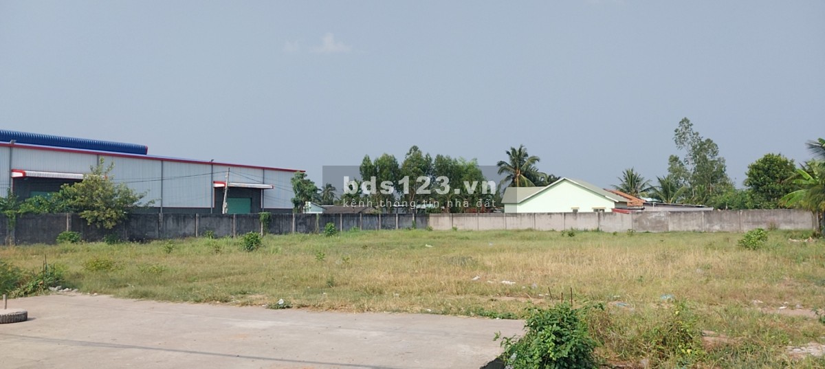 Bán đất hiếm mặt tiền Quốc Lộ 1A rộng 2.620m2 Châu Thành Mỹ Tho TG