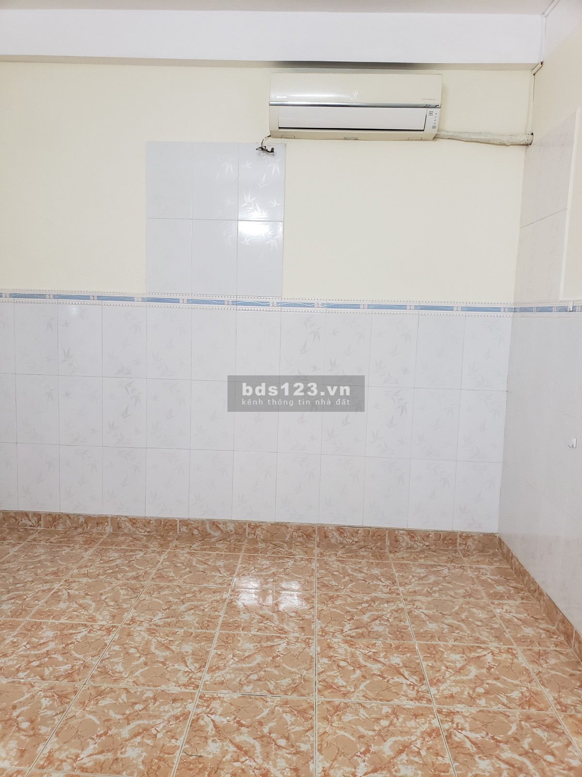 Cho thuê phòng trọ quận 10 giá rẻ chỉ từ 2 triệu (đường Nguyễn Giản Thanh, p15, q10, TPHCM)
