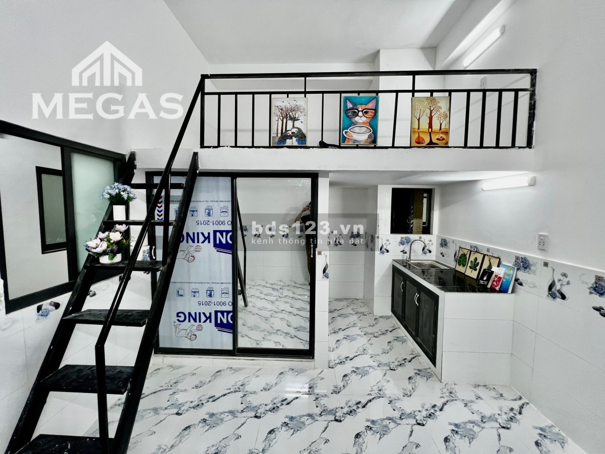 Cho thuê phòng trọ DUPLEX 30M2 gác cao 1m8 giá rẻ đường Hương Lộ 2 ngay gần ngã tư Bốn Xã