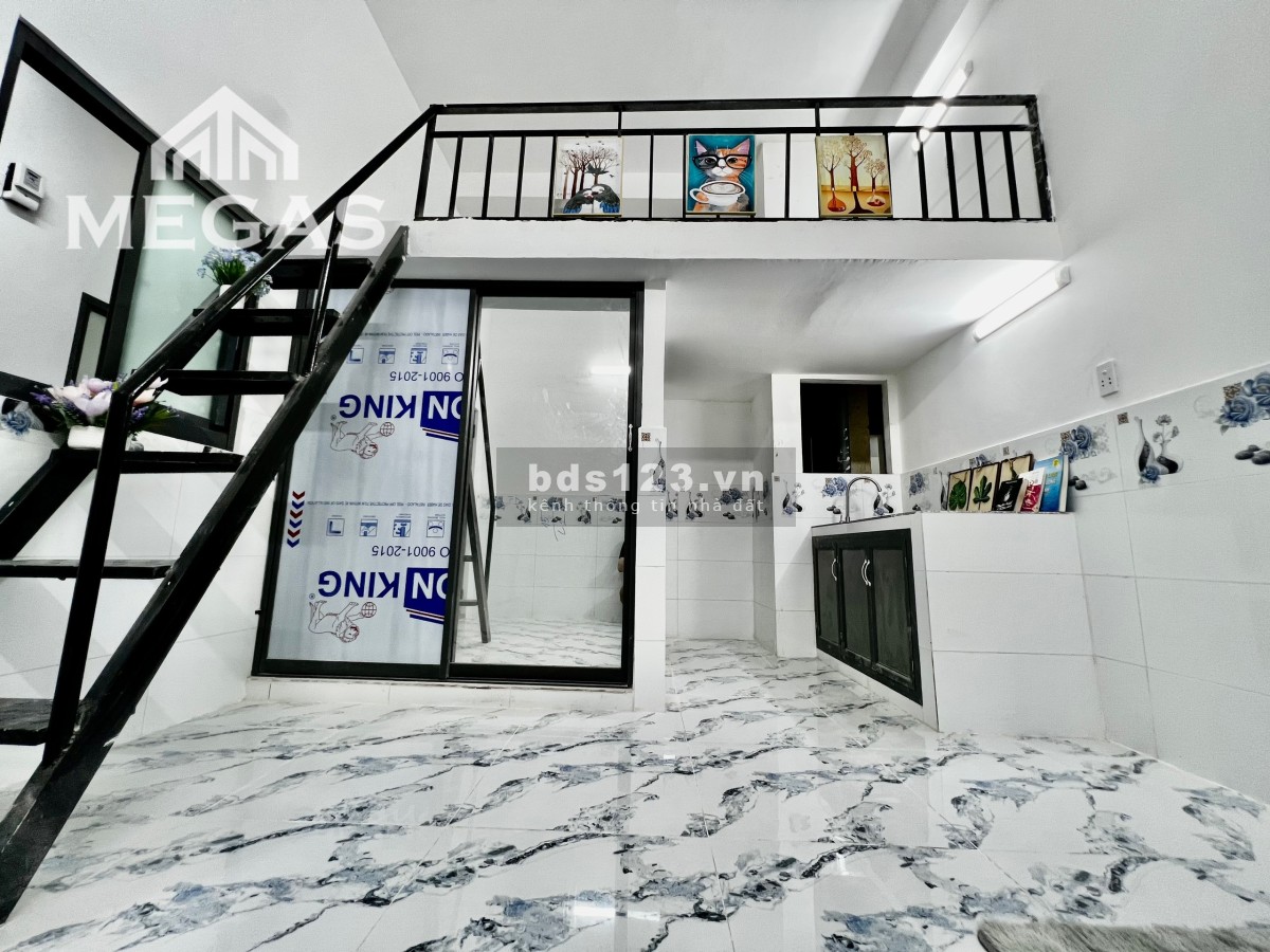 Cho thuê phòng trọ DUPLEX 30M2 gác cao 1m8 giá rẻ đường Hương Lộ 2 ngay gần ngã tư Bốn Xã