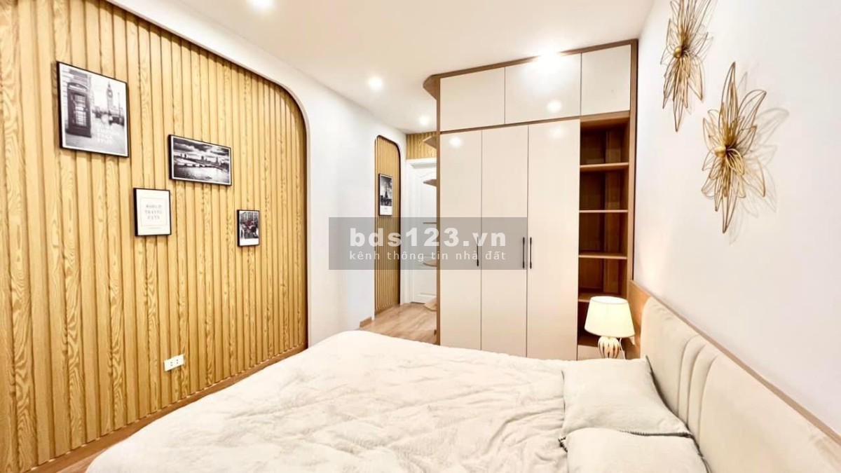 Cần bán nhà đẹp Văn Phú – Hà Đông – 30m ra ngõ ô tô tránh – 5 tầng – chỉ 3xx tỷ