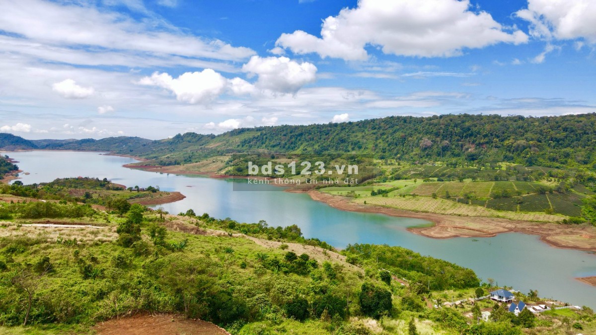 Bán đất nghỉ dưỡng tại Hồ Ngọc. Giá cực sốc - View cực đỉnh