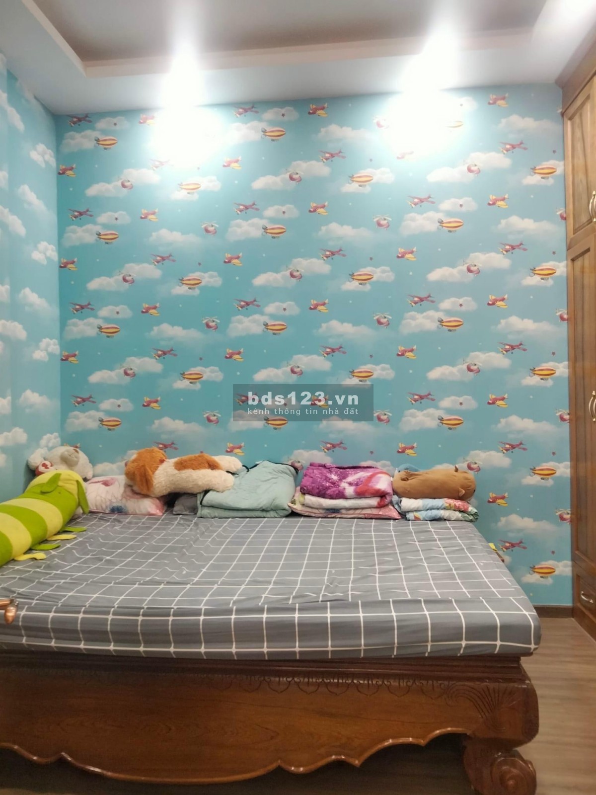 Bán nhà riêng cực đẹp xe ô tô đậu cửa, gặp chủ hạ giá cấp tốc 300tr