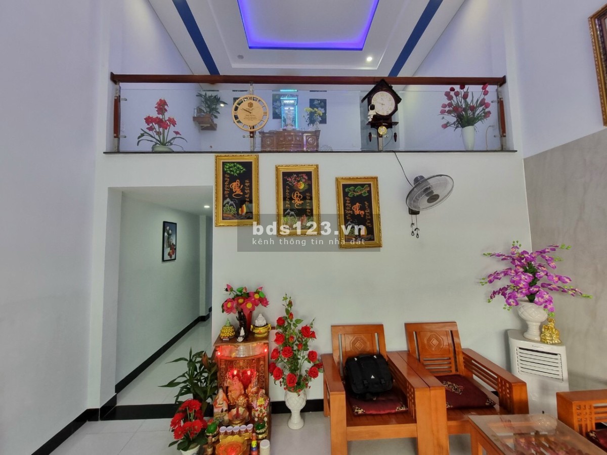 Bán nhà riêng chủ giảm 250 triệu cần bán gấp trong 3 ngày, nhà gác đúc vào ở ngay