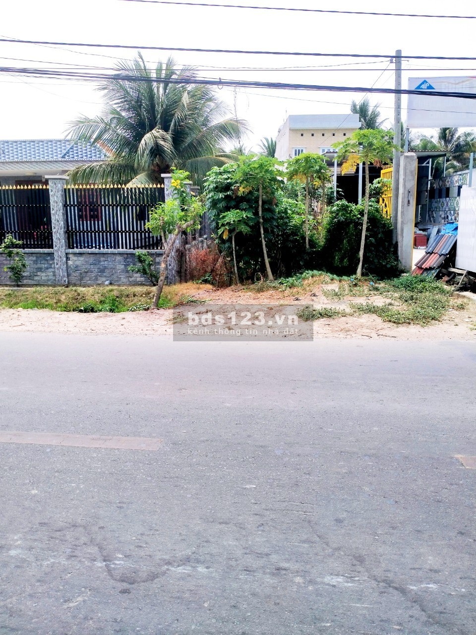 Bán đất Củ Chi, mặt tiền Nguyễn Thị Rành, 287m2, 5x57, sổ hồng riêng 4,1 Tỷ.