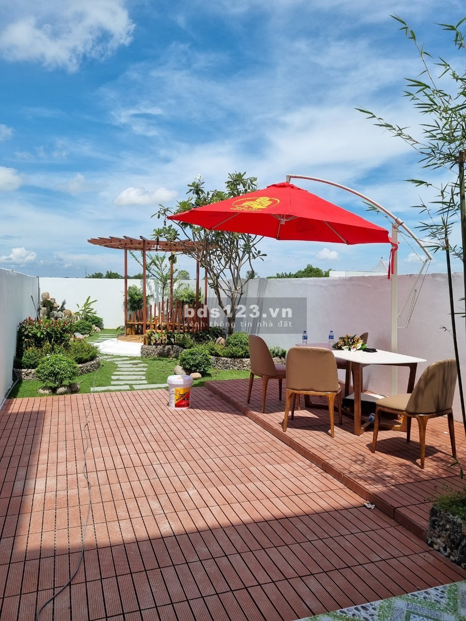 Bán biệt thự Huyện Cần Đước - Long An