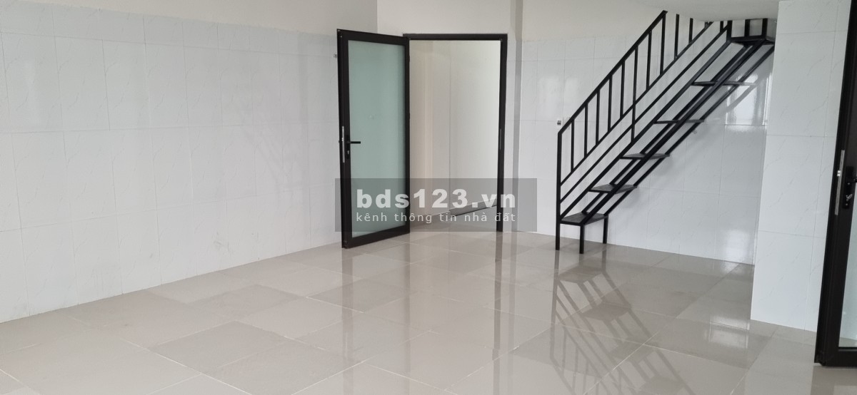 Cho thuê phòng trọ khép kín mới xây 30m2 KĐT Lakeside đường Mê Linh