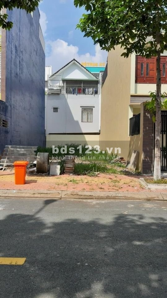 Cần bán gấp đất nền Quận 12 TpHcm, 100m2