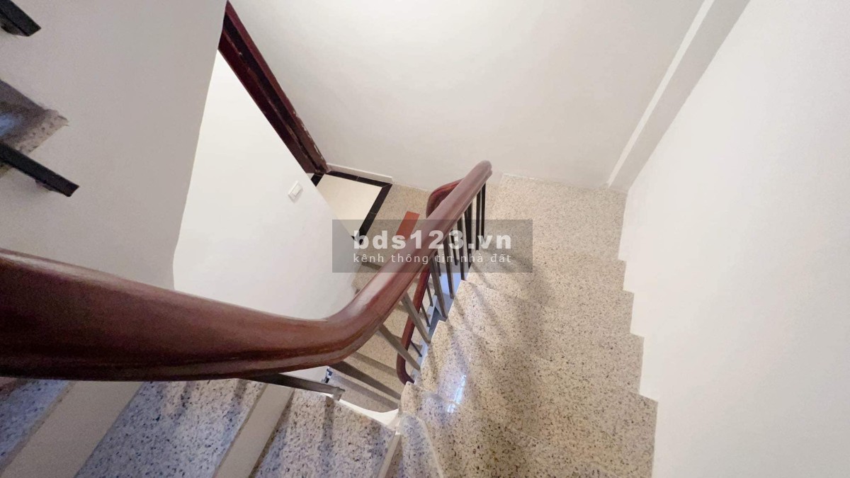 Bán nhà đẹp Mỹ Đình 35m2x5t, mt 3.5m, ngõ nông ô tô 10m